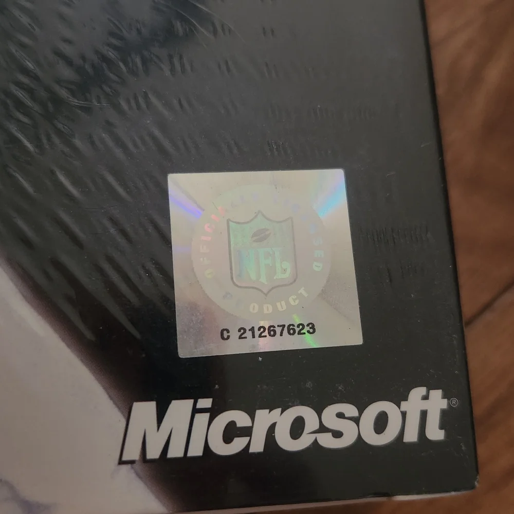 Vintage NWT Microsoft NFL FEVER 2000 PC Video Game
